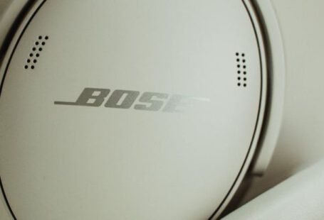 Bose 700 - Bose Quiet Comfort 45 headphones